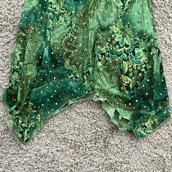 Green pattern w/ sequins all over bottom as symmetrical flowing halter sundress - Picture 5 of 10